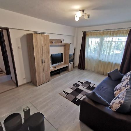 Apartament Vrevents Deva Exteriér fotografie