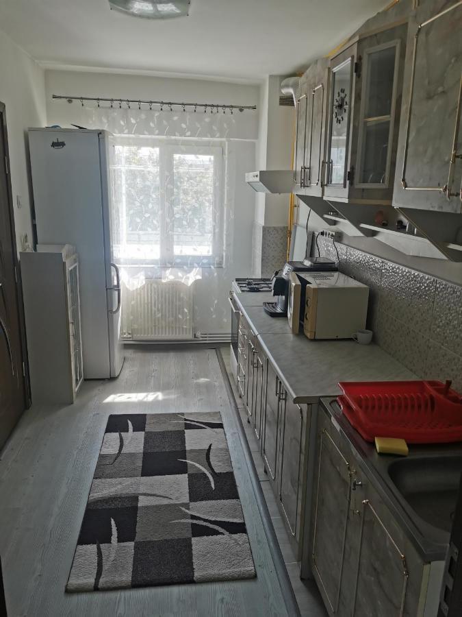 Apartament Vrevents Deva Exteriér fotografie